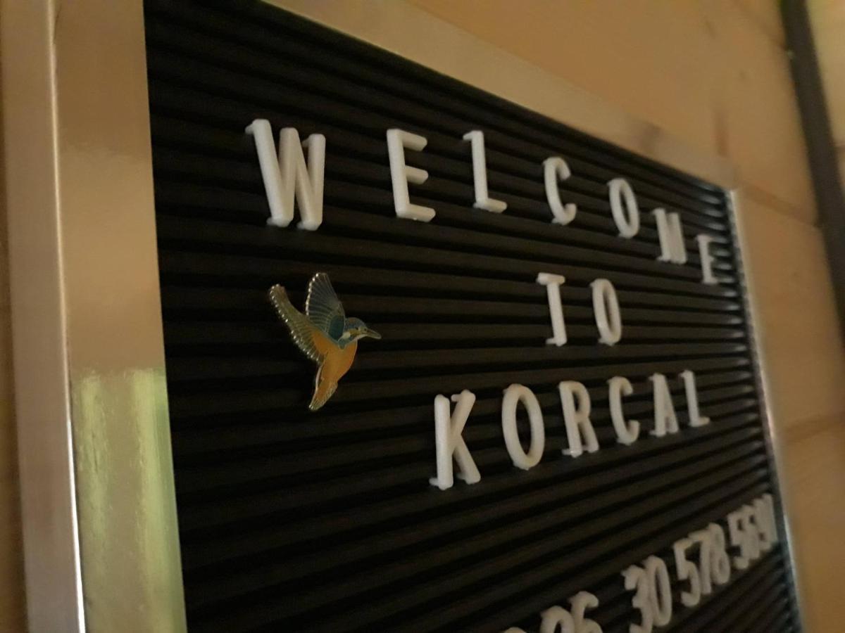 Апартаменты Korcal Fahazak Koronco Экстерьер фото
